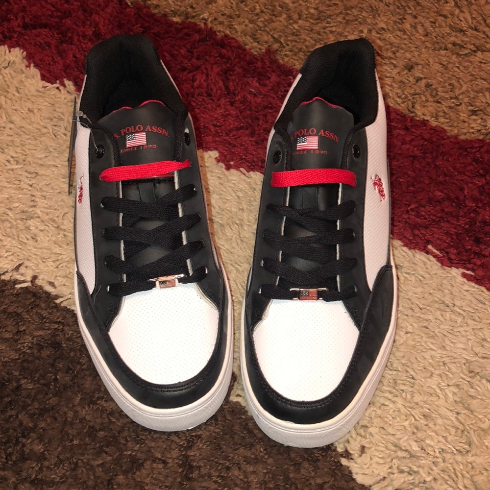 Men’s is polo assn. sneakers